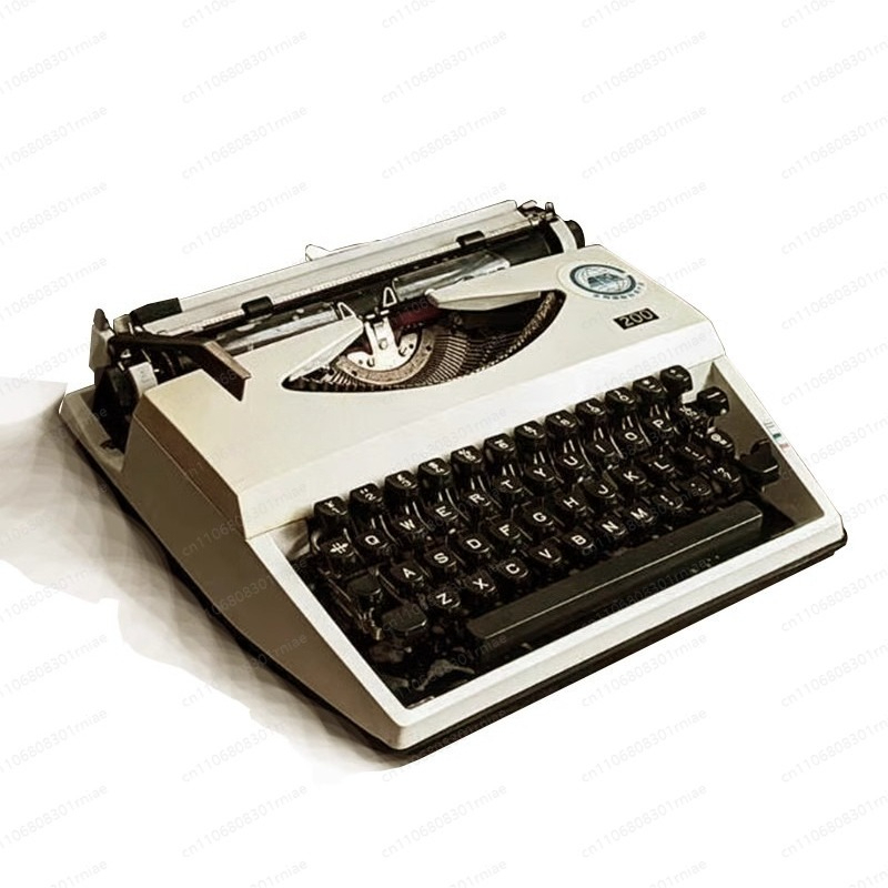 Vintage Things Collection - آلة كاتبة قديمة الطراز بآلية إنجليزية،