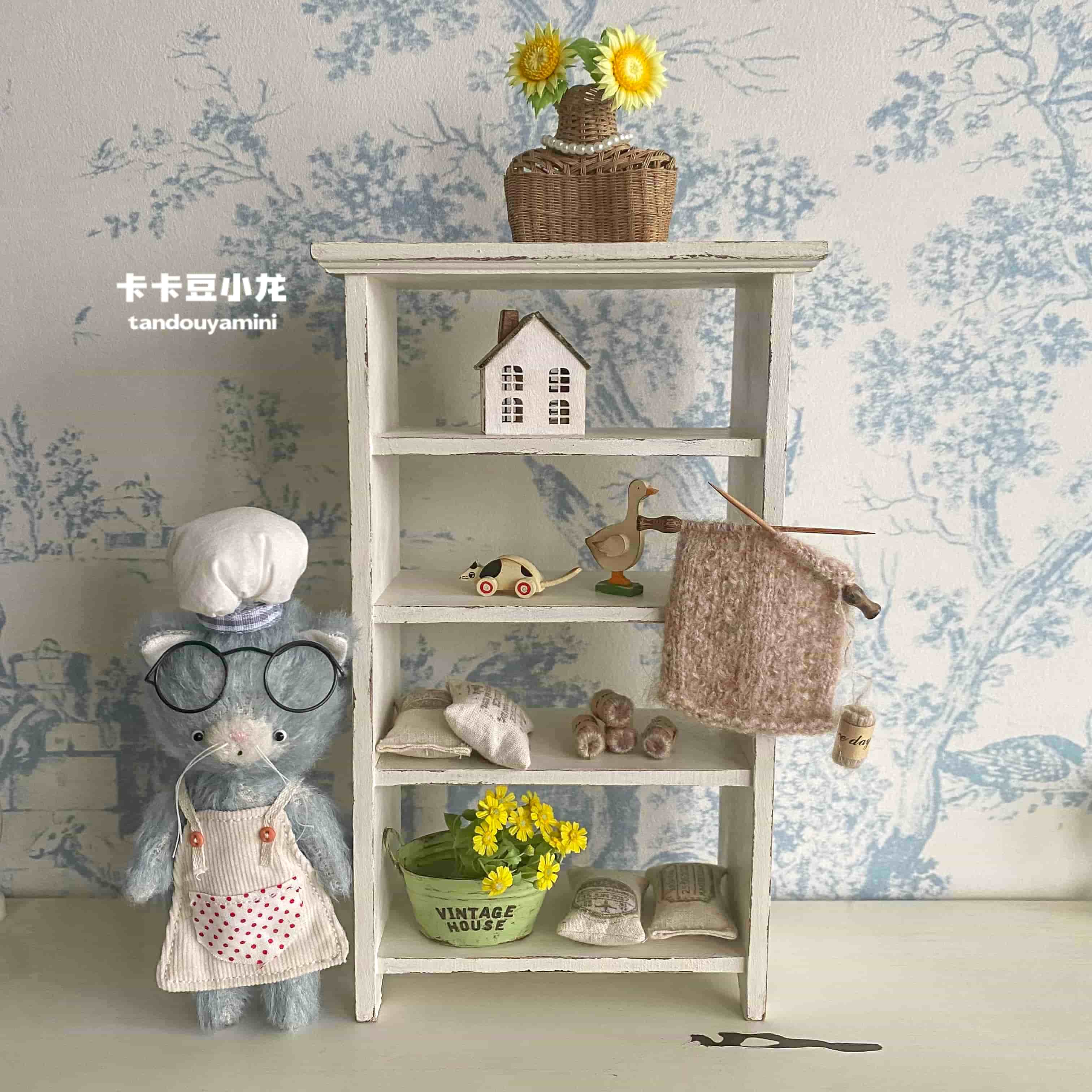 إكسسوارات أثاث مصغرة لبيت الدم - مراجعة Vintage Collectible Dolls وسعره