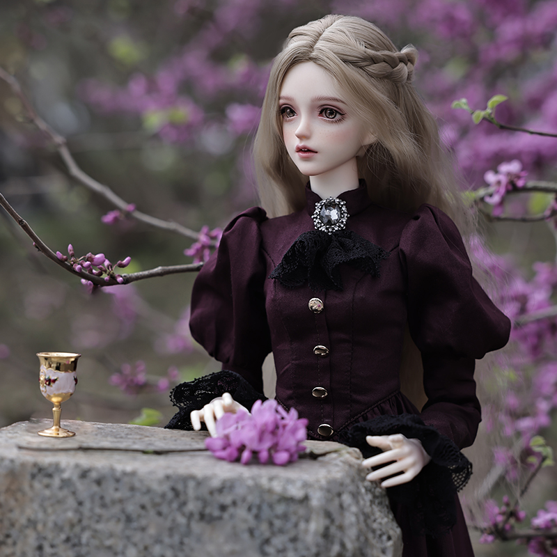 دمية إلينا BJD 1/3 جميلة أنيقة - مراجعة Vintage Items Collection وسعره